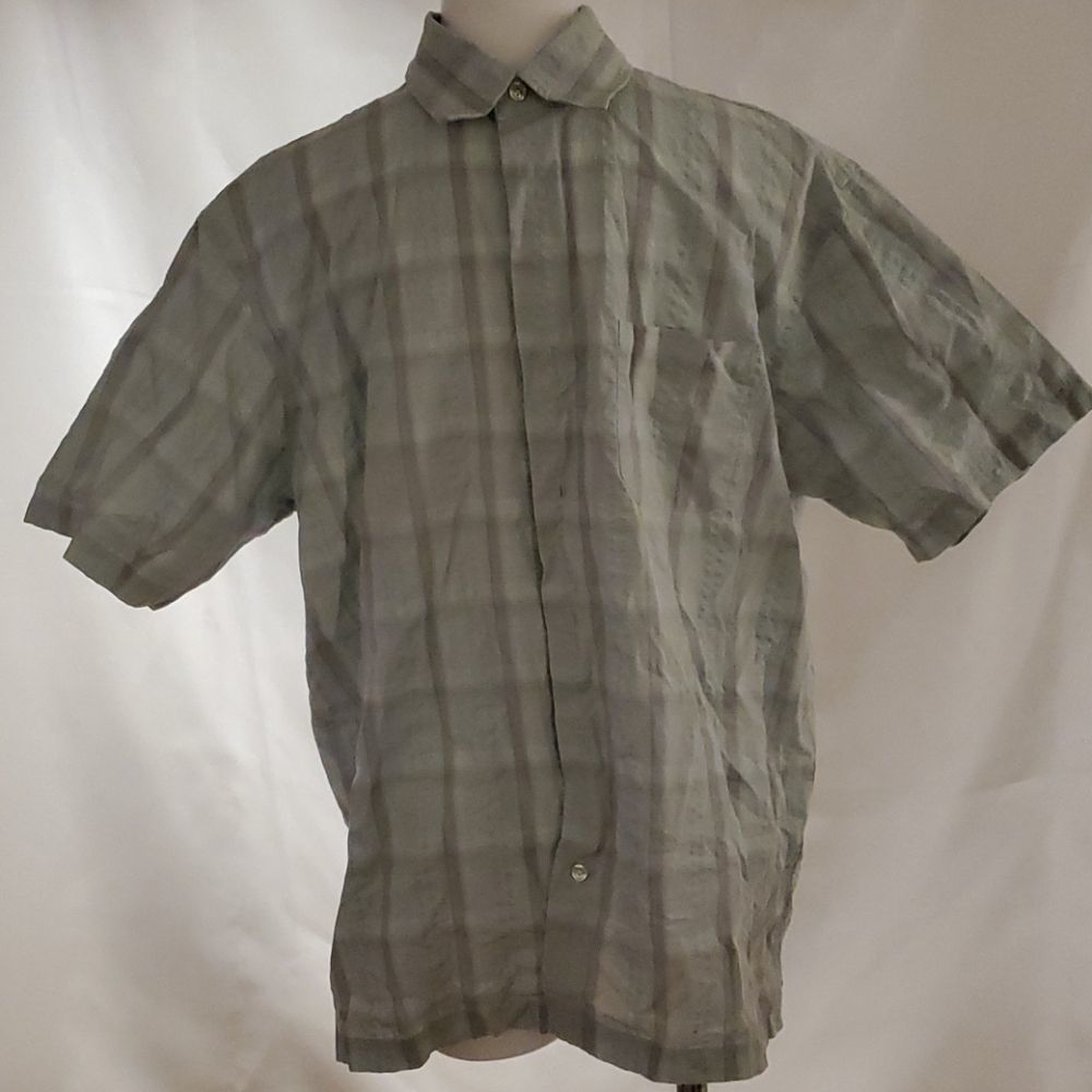 Men's Short Sleeve Button Down
